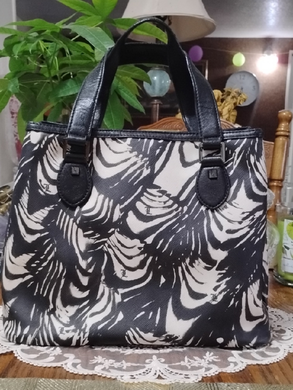 L.A.M.B. Black & White Swirl Print & Black Leather Tote! - Picture 2 of 7
